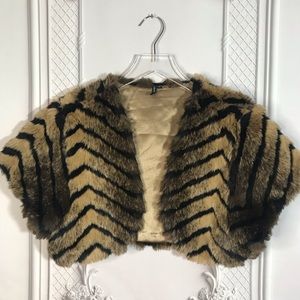 Vintage Y2K Cropped Faux Fur Tiger shrug Jacket L
